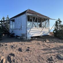Winchester Lookout and Summit Block